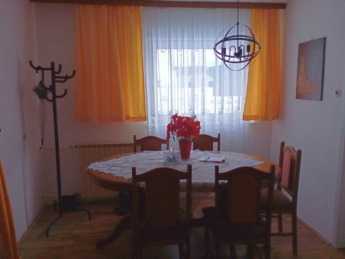 Vila Fortuna Romantik Apartment ลัคเคินฮอฟ ภายนอก รูปภาพ